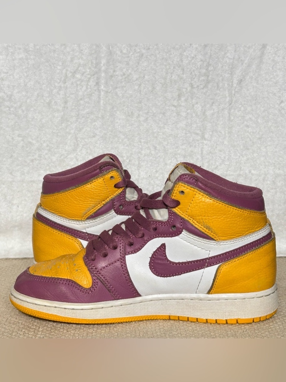 Nike Air Jordan 1 Retro High OG Brotherhood Leather Sneakers Shoes Kids SZ 4.5Y - Picture 7 of 13